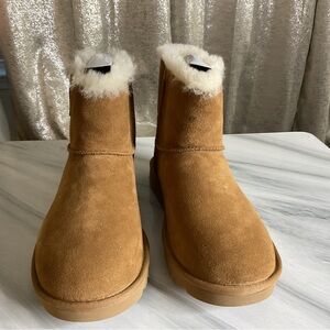 Ugg mini Bailey logo strap